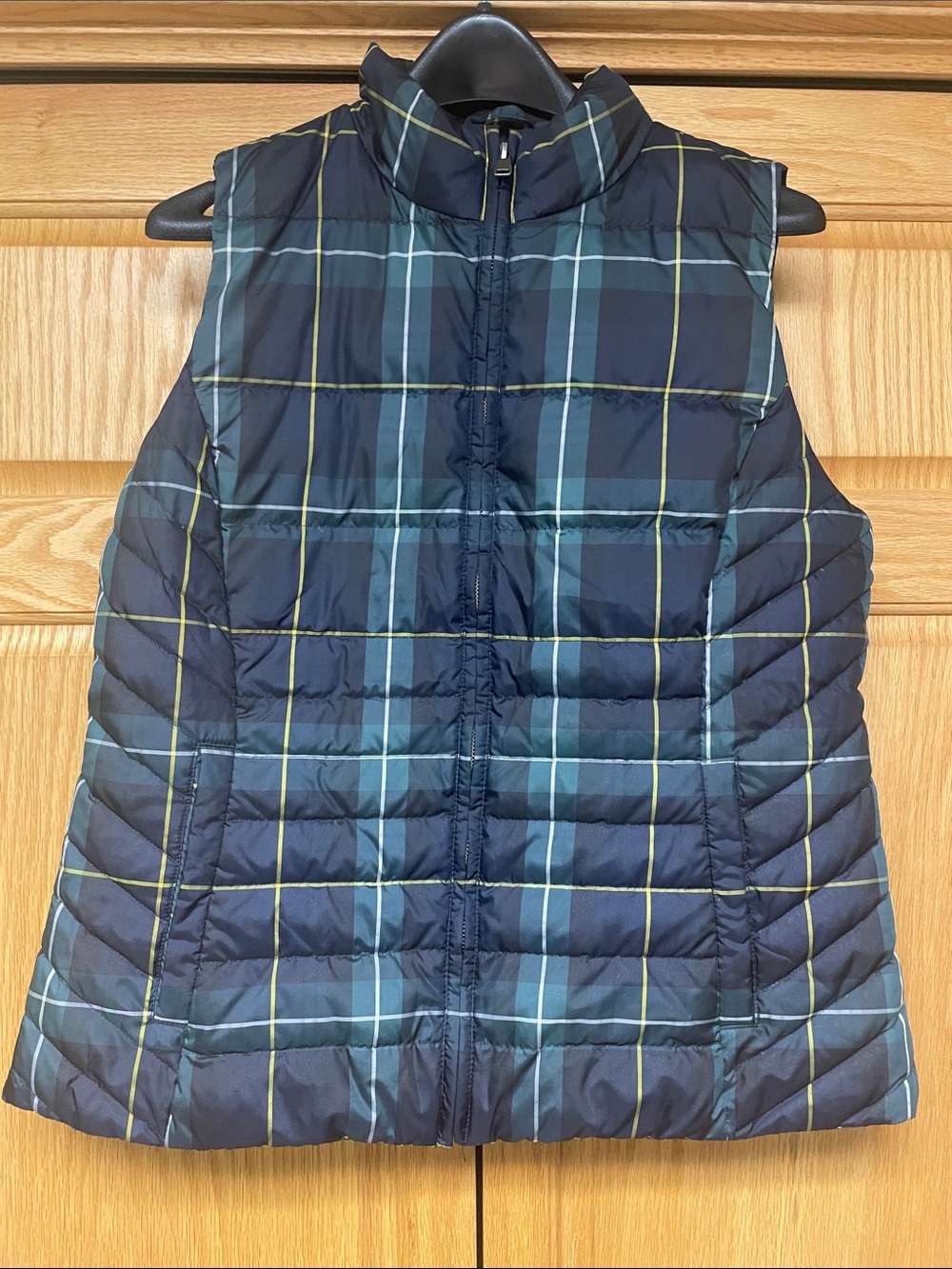 Talbots Navy Plaid Quilted Puffer Vest - Size Large